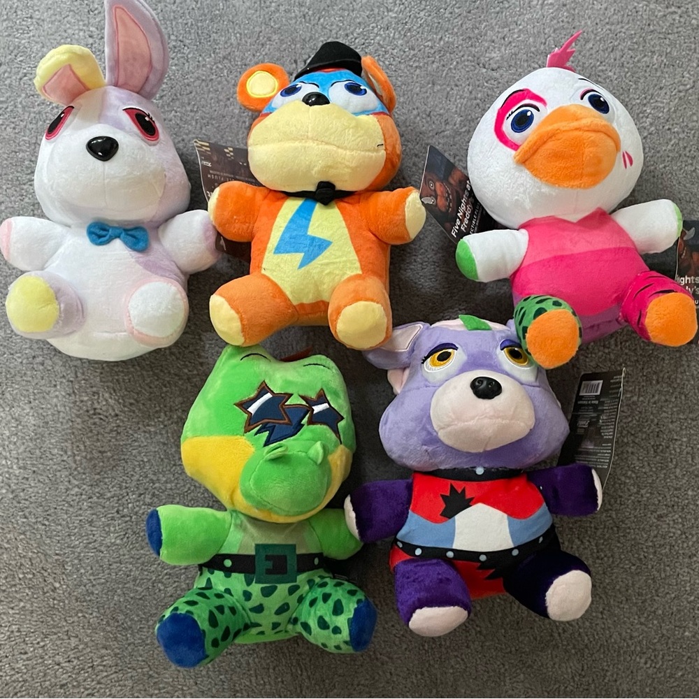 FNAF plushie set